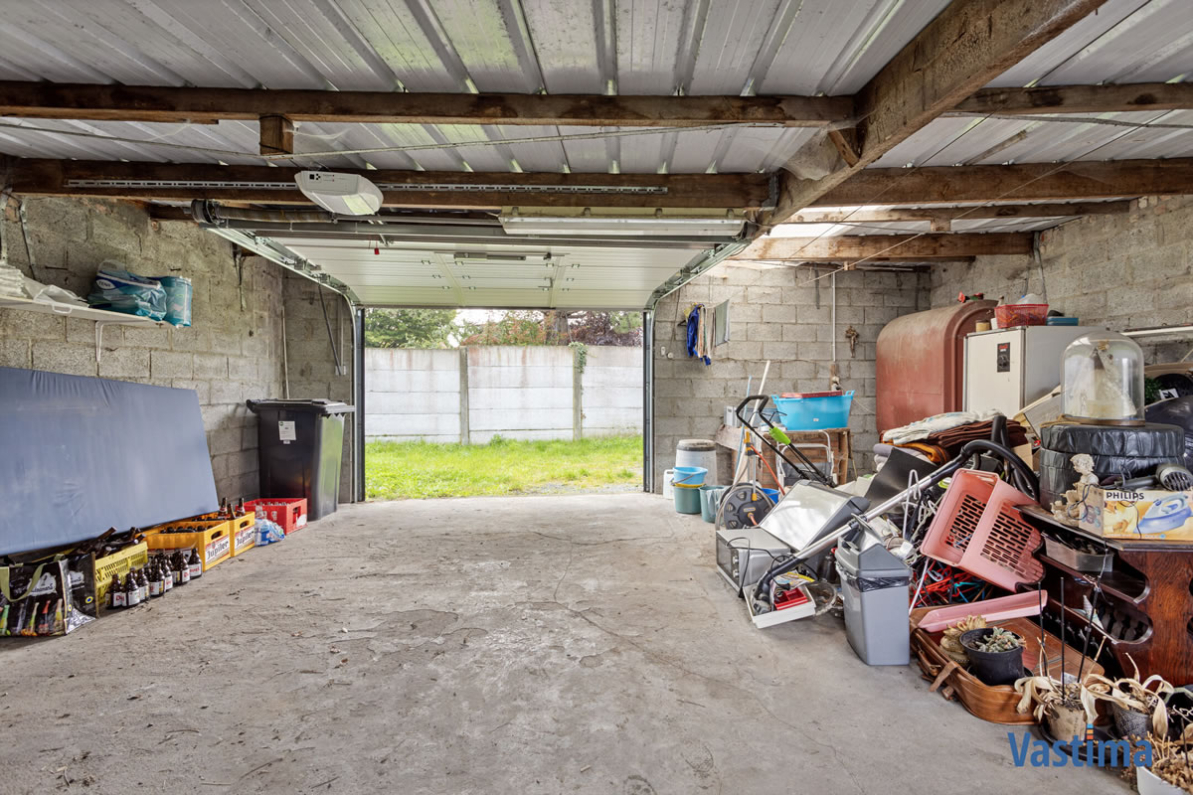 Immo Vastima - Huis Verkocht Moorsel - Te renoveren hoevetje met ruime garage in groen omgeving