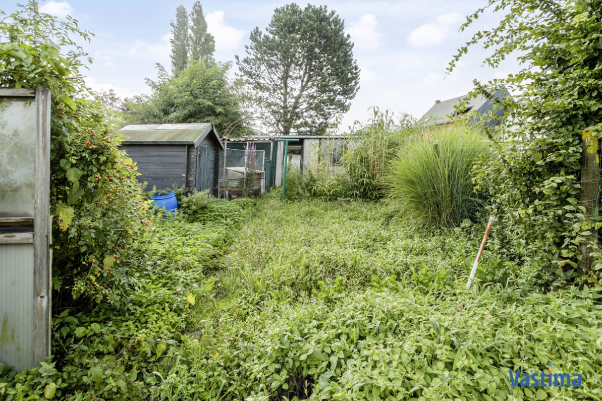 Immo Vastima - Huis Verkocht Moorsel - Te renoveren hoevetje met ruime garage in groen omgeving