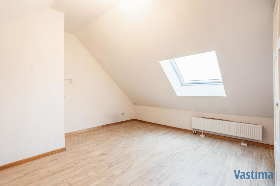 Immo Vastima - Huis Verkocht Aalst - Gerenoveerde stadswoning met 2 à 3 slaapkamers en stadstuintje