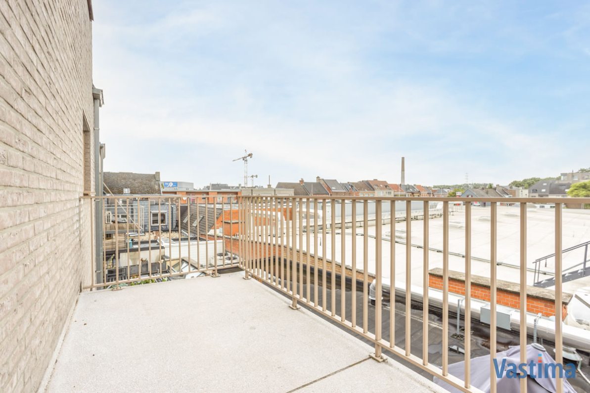 Immo Vastima - Appartement Verhuurd Aalst - RIANT APPARTEMENT MET 2 SLAAPKAMERS, TERRAS, LIFT EN RUIME PARKINGGELEGENHEID