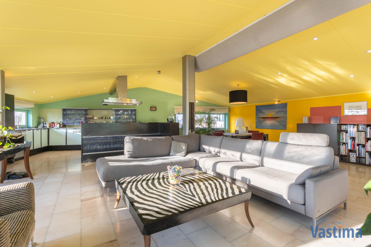 Immo Vastima - Appartement Te koop Aalst - Uitzonderlijke loft met industriële touch en royaal terras