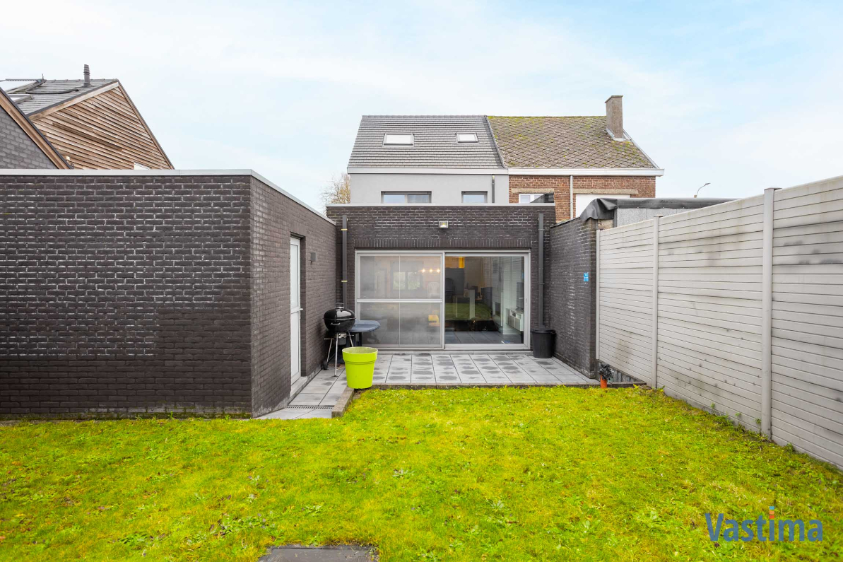 Immo Vastima - Huis Verkocht Affligem - Totaal gerenoveerde woning met tuin en garage