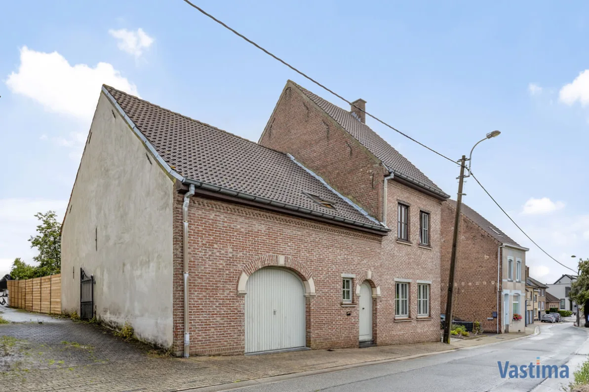 Immo Vastima - Huis Verkocht Outer - Voormalig hoevetje nabij centrum Ninove