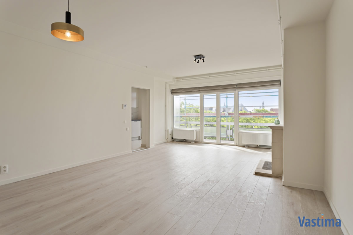 Immo Vastima - Appartement Te koop Aalst - Knap gerenoveerd appartement met staanplaats in centrum Aalst