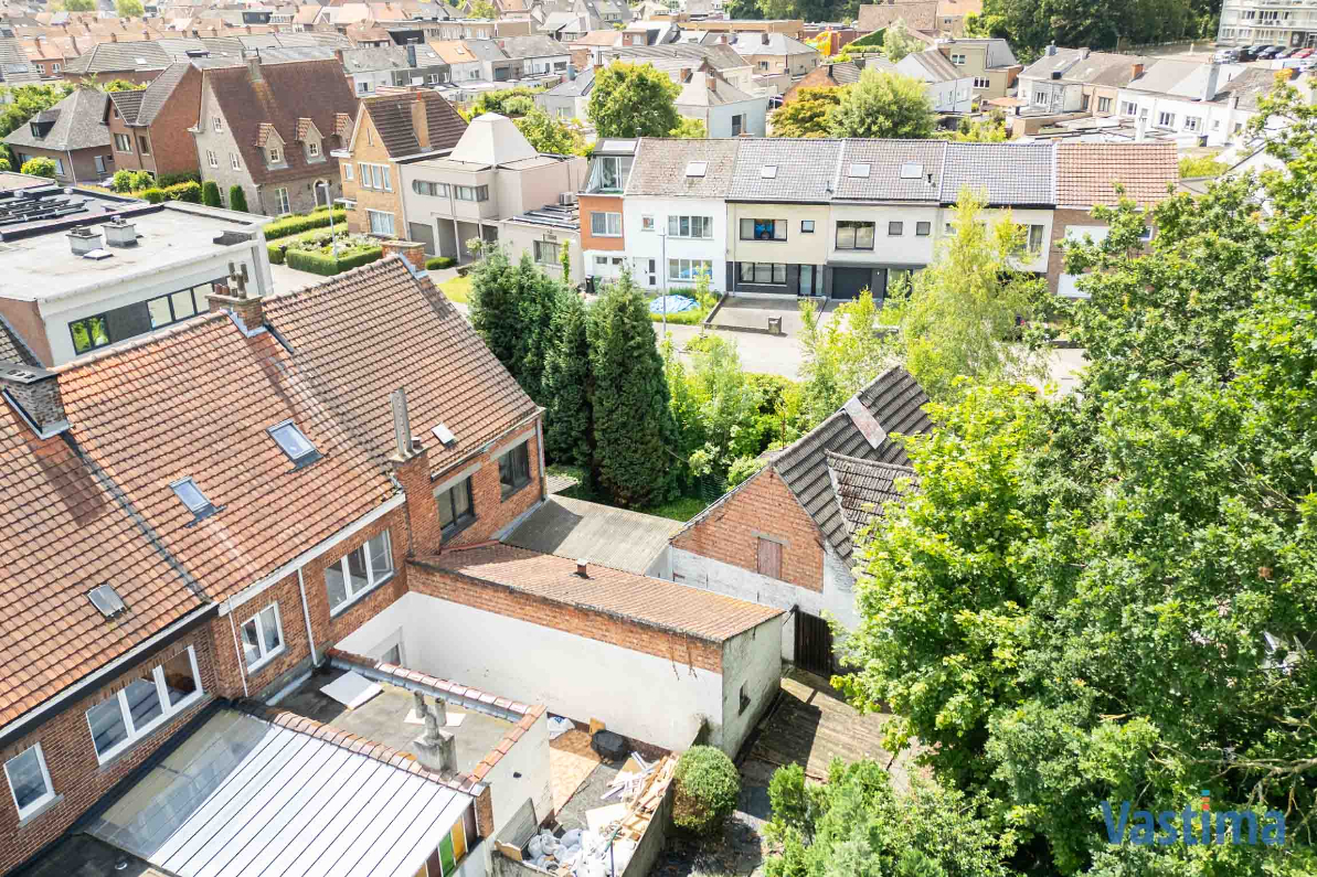 Immo Vastima - Huis Te koop Aalst - Gezinswoning met aanpalende bouwgrond nabij centrum Aalst