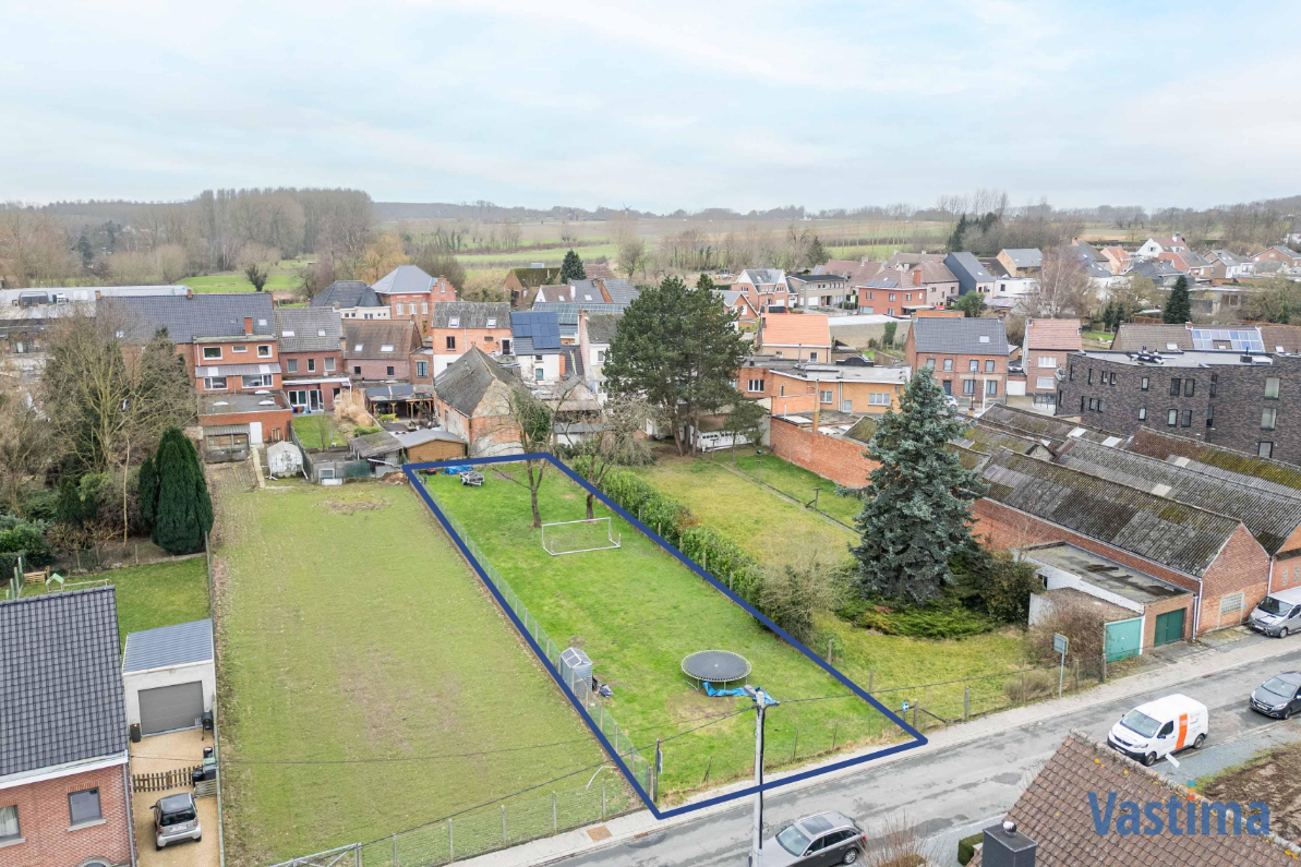 Immo Vastima - Grond Te koop Denderwindeke - Zuidwest georiënteerde bouwgrond in éénrichtingsstraat