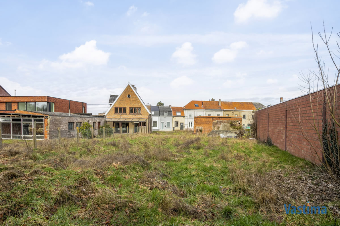 Immo Vastima - Grond Te koop Lede - Bouwgrond in verkeersluwe straat nabij dorpskern Lede