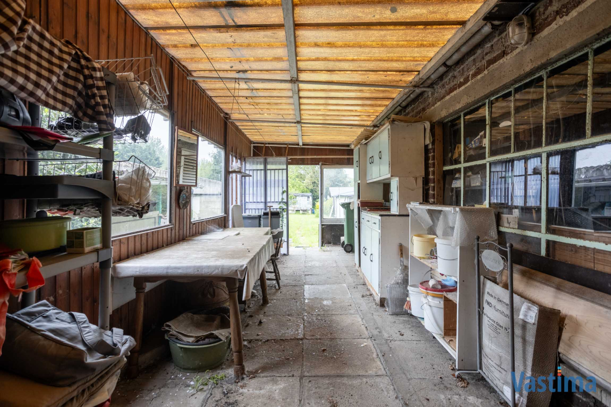 Immo Vastima - Huis Te koop Erembodegem - Ruime gezinswoning met tuin en garage