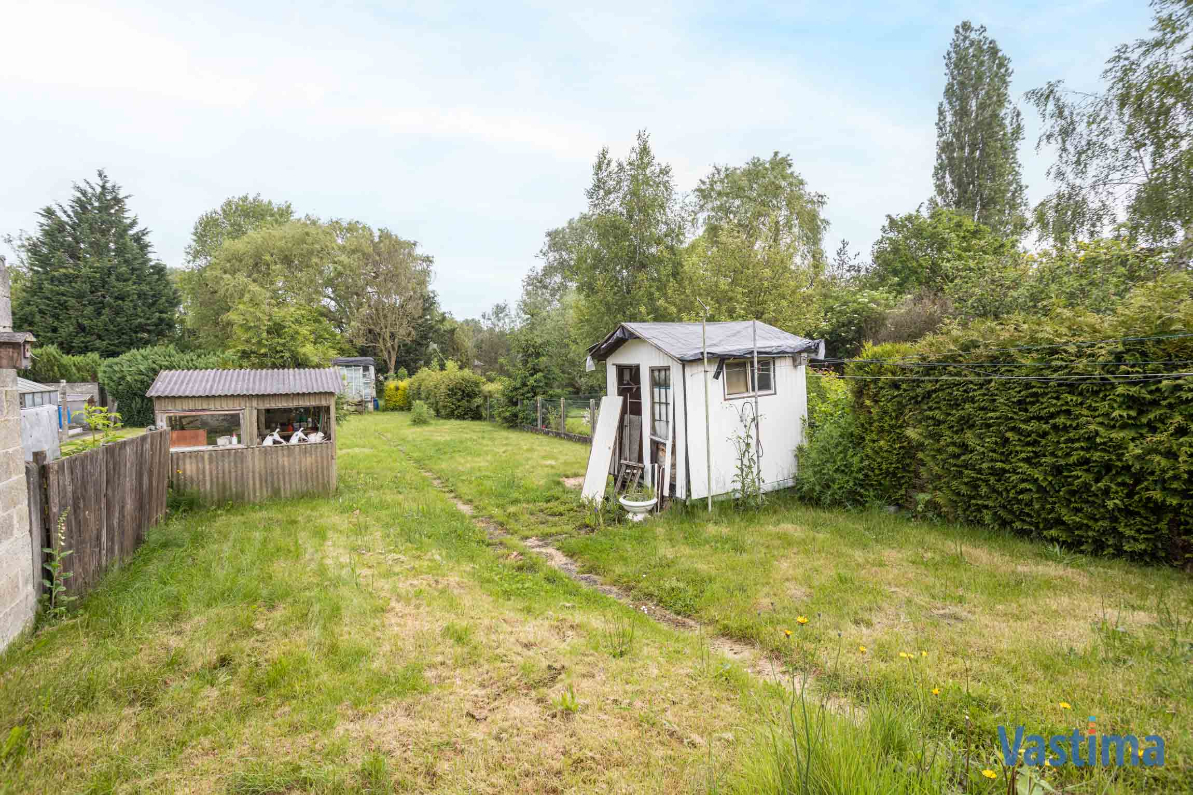 Immo Vastima - Huis Te koop Erembodegem - Ruime gezinswoning met tuin en garage