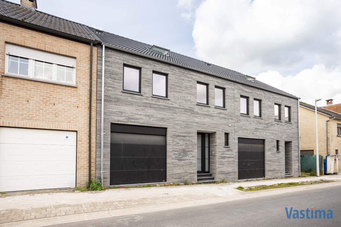 Immo Vastima - Huis Te koop Denderleeuw - Nieuwbouw gesloten woning met 3 slaapkamers, garage en tuin