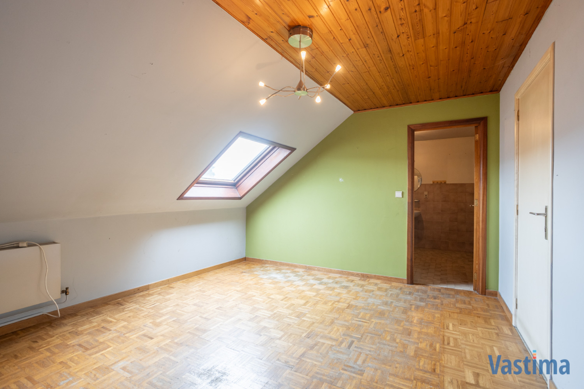 Immo Vastima - Appartement Te koop Aalst - Op te frissen dakappartement met loft allures