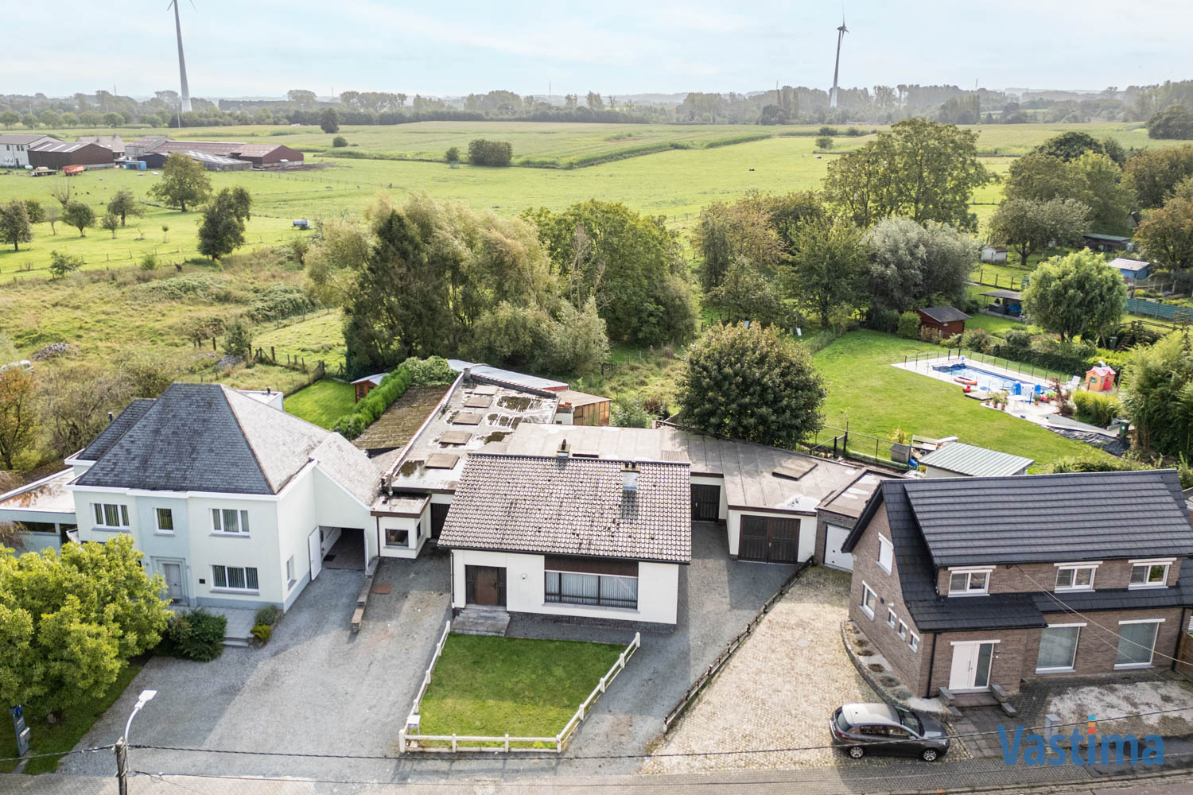 Immo Vastima - Huis Te koop Denderhoutem - Gezinswoning met grote loods op een prachtig perceel