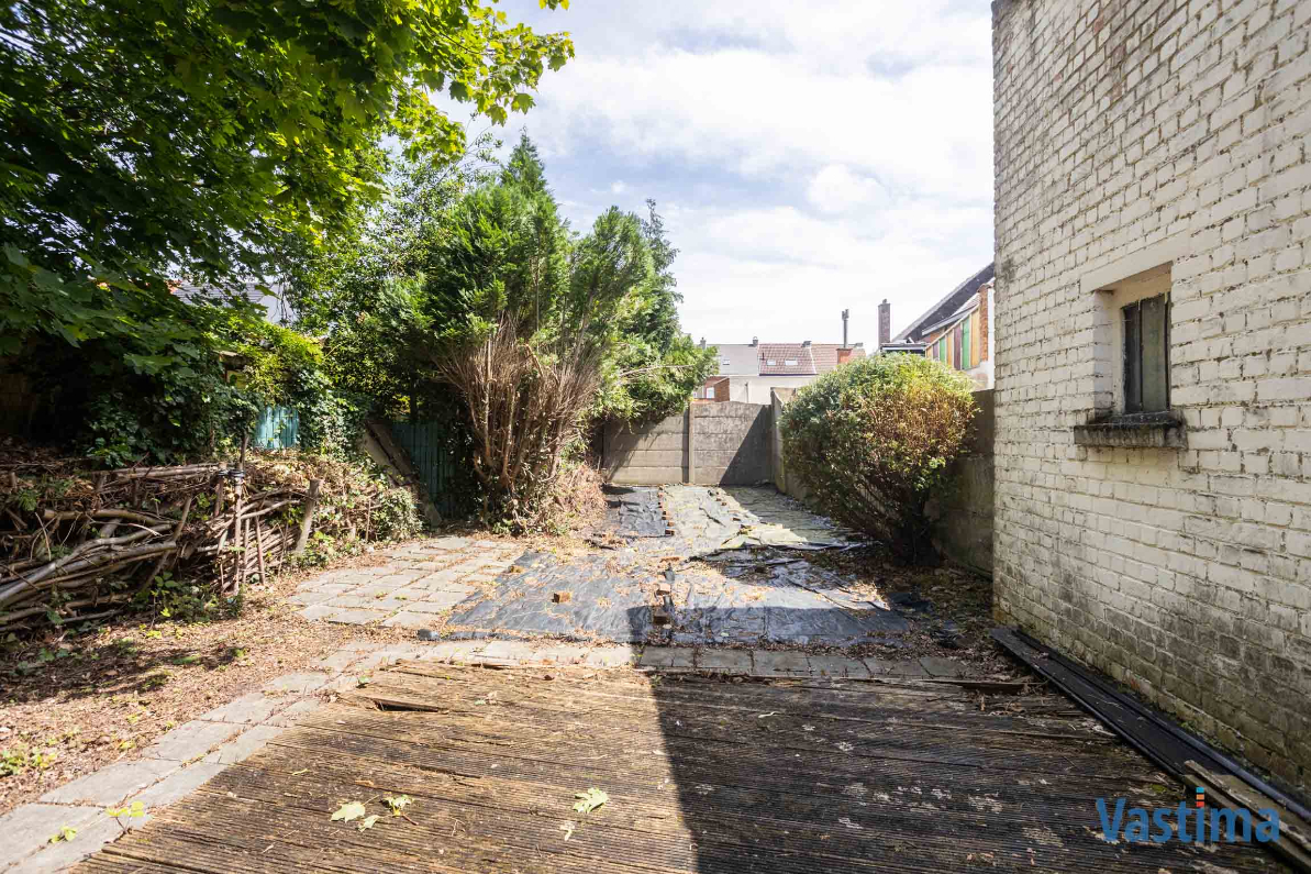 Immo Vastima - Grond Te koop Aalst - Bouwgrond met aanpalende gezinswoning nabij centrum Aalst