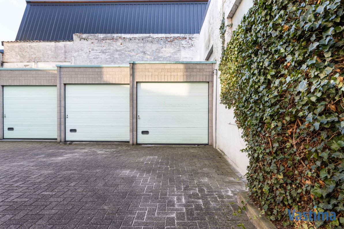 Immo Vastima - Kantoor Te koop Aalst - Energiezuinige kantoorruimte - loft met royaal terras inclusief staanplaats en garagebox