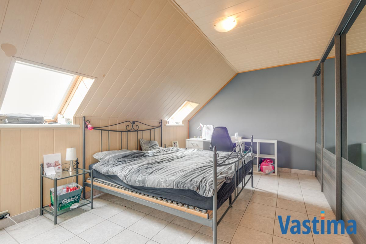 Immo Vastima - Appartement Verhuurd Heldergem - Riant duplex appartement in centrum Heldergem