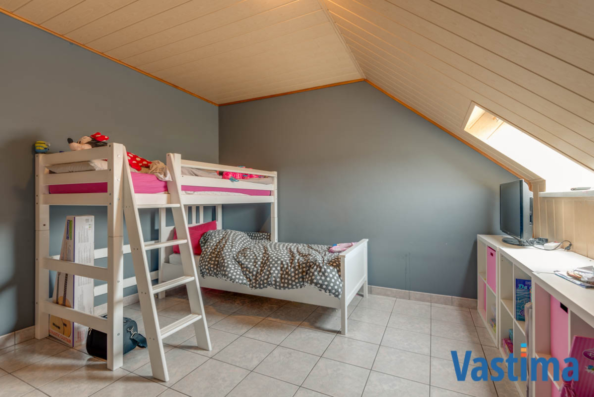 Immo Vastima - Appartement Verhuurd Heldergem - Riant duplex appartement in centrum Heldergem