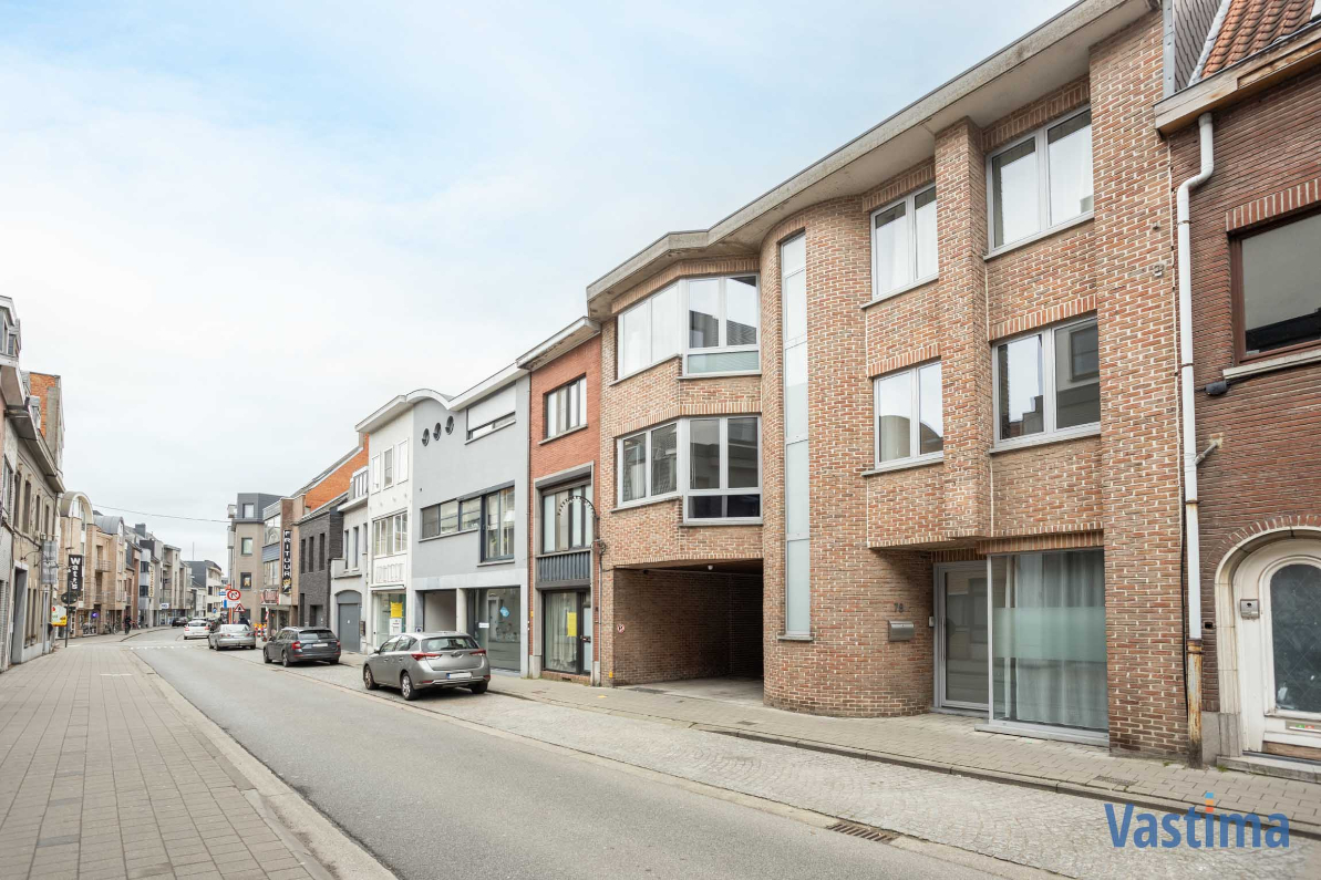 Immo Vastima - Appartement Te huur Aalst - Lichtrijk leefappartement met 2 slaapkamers, ruim terras en garage