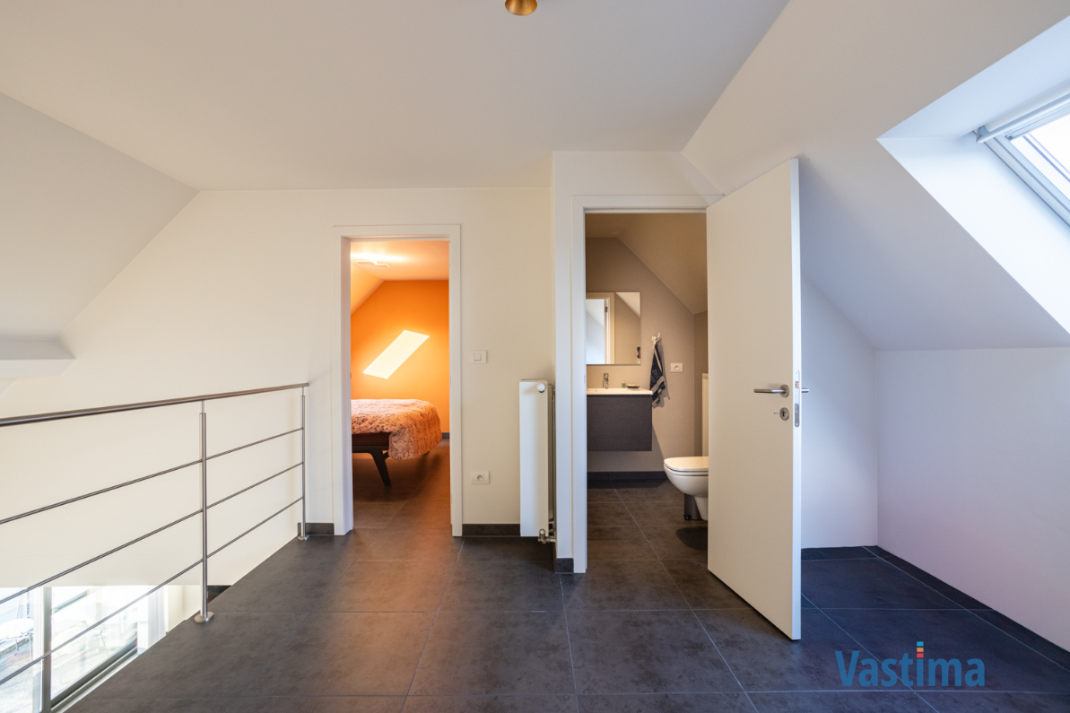 Immo Vastima - Appartement Te koop Aalst - Exclusieve duplex met 3 slaapkamers en terras