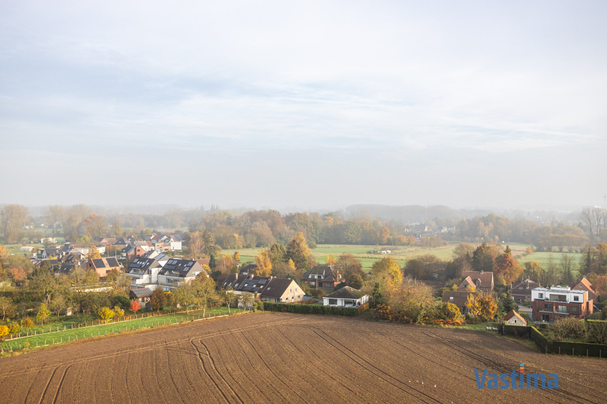 Immo Vastima - Appartement Te koop Aalst - Opgefrist appartement met magnifiek uitzicht