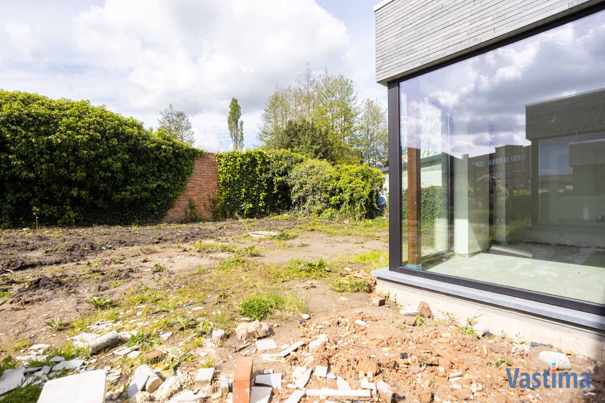 Immo Vastima - Huis Te koop Denderleeuw - Nieuwbouw halfopen woning met 3 slaapkamers, garage en tuin