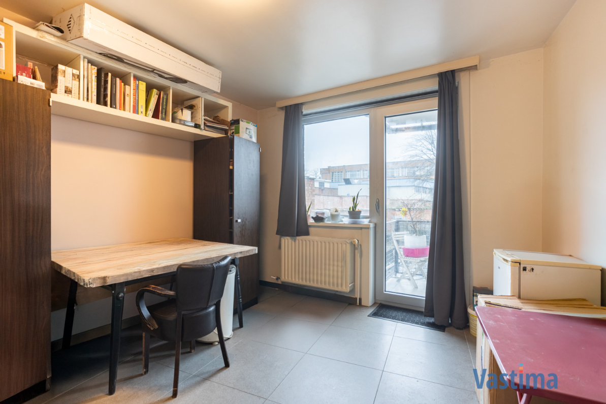 Immo Vastima - Appartement Te koop Aalst - Appartement met 2 slaapkamers en terras in hartje Aalst