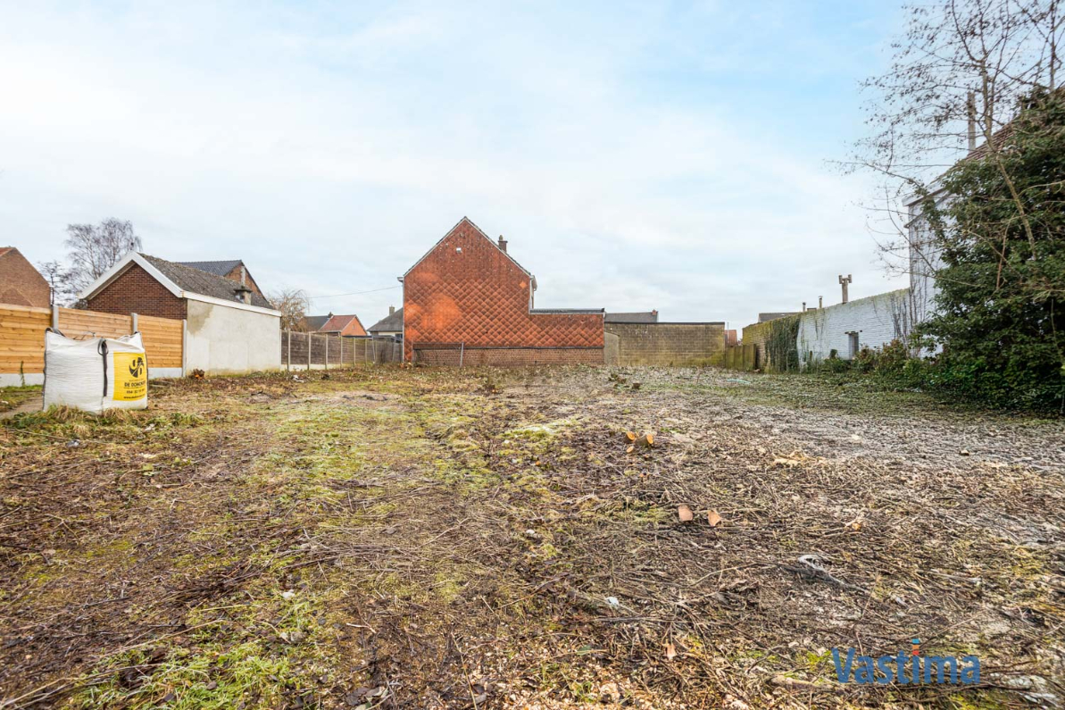 Immo Vastima - Grond Te koop Affligem - Ruime bouwgrond in centrum Teralfene