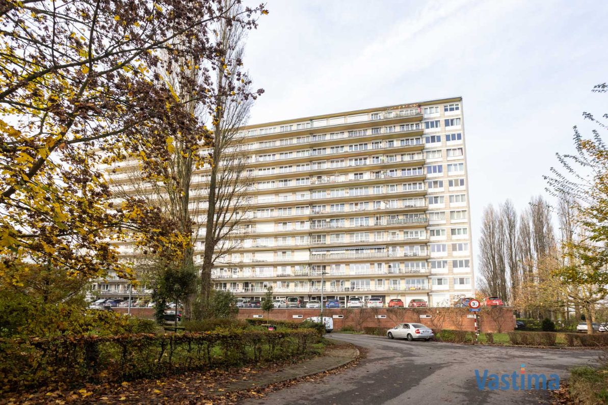 Immo Vastima - Appartement Te koop Aalst - Opgefrist appartement met magnifiek uitzicht