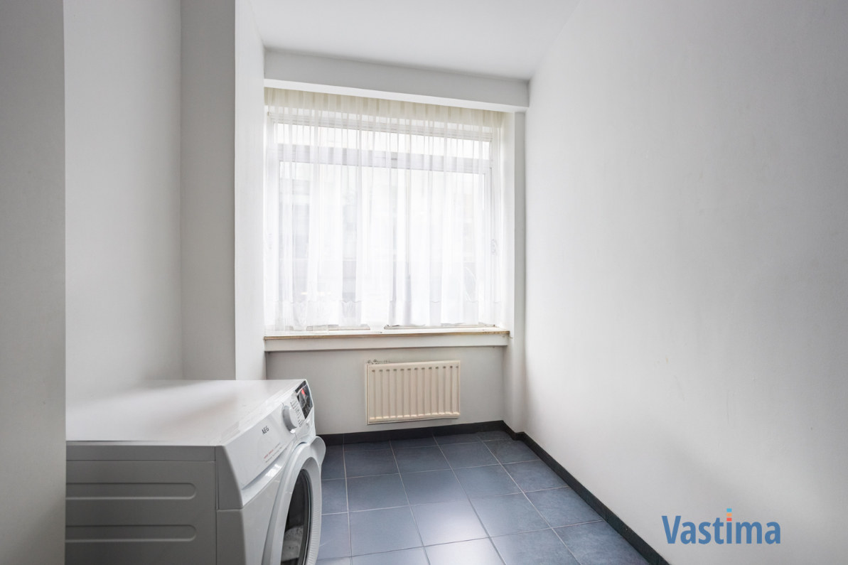 Immo Vastima - Appartement Te koop Aalst - Appartement met 2 slaapkamers en terras in hartje Aalst