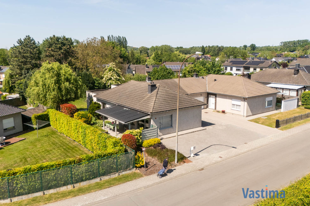 Immo Vastima - Huis Te koop Ternat - Bungalow in een oase van ruimte en rust in het hart van Ternat – ideaal voor gezinnen, kangoeroe wonen of vrij beroeper.