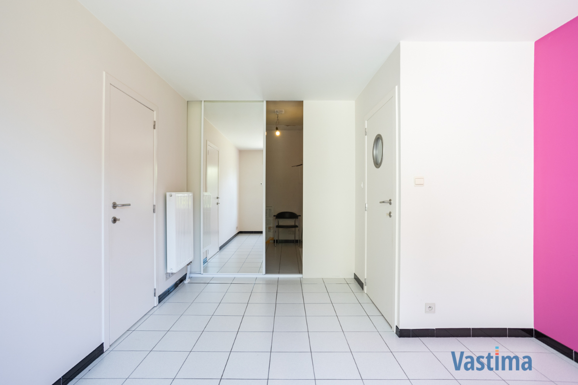 Immo Vastima - Huis Te koop Ternat - Bungalow in een oase van ruimte en rust in het hart van Ternat – ideaal voor gezinnen, kangoeroe wonen of vrij beroeper.