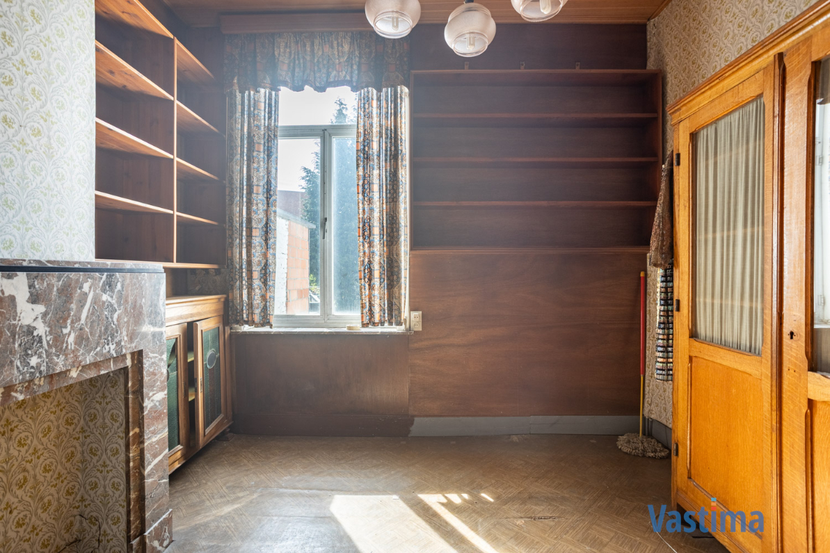 Immo Vastima - Huis Te koop Aalst - Historische charme in hartje Aalst – herenhuis met een verhaal