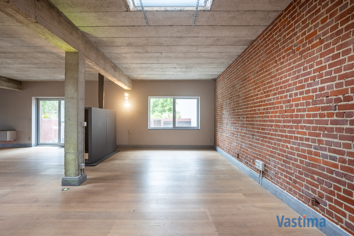 Immo Vastima - Appartement Te koop Moorsel - State of the art loft met groot terras, garage en polyvalente ruimtes – Een woonbeleving uniek in zijn soort