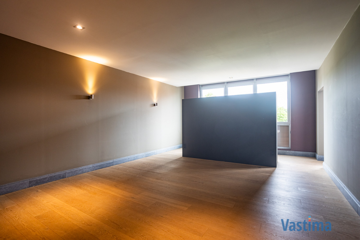 Immo Vastima - Appartement Te koop Moorsel - State of the art loft met groot terras, garage en polyvalente ruimtes – Een woonbeleving uniek in zijn soort