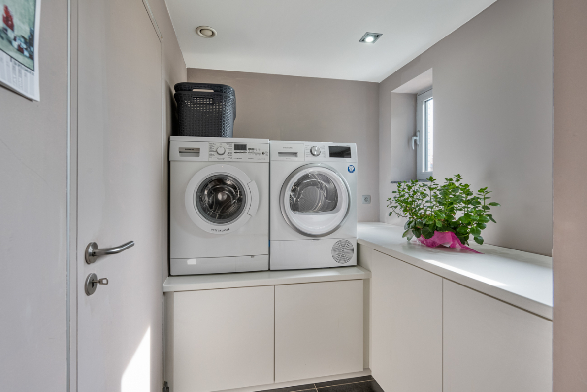 Immo Vastima - Appartement Te koop Moorsel - State of the art loft met groot terras, garage en polyvalente ruimtes – Een woonbeleving uniek in zijn soort