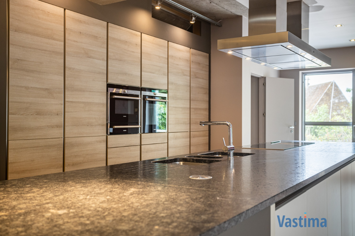 Immo Vastima - Kantoor Te koop Moorsel - State of the art loft met groot terras, garage en polyvalente ruimtes – Een woonbeleving uniek in zijn soort
