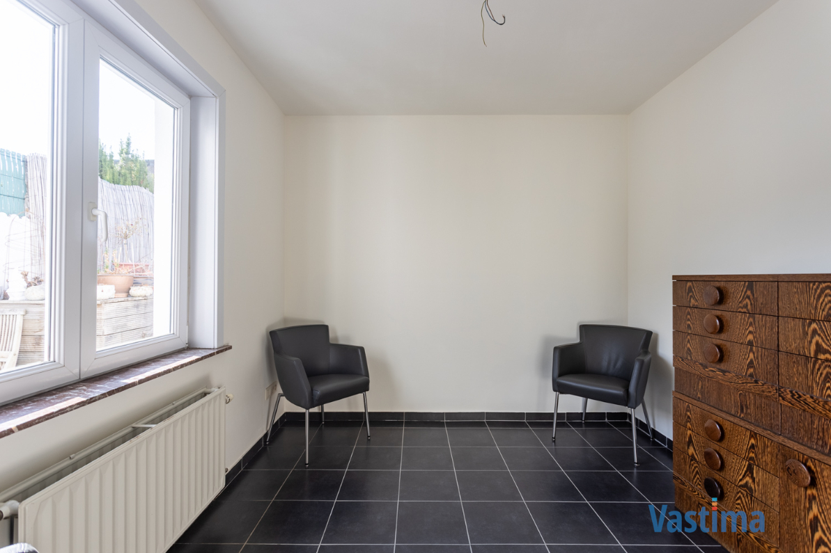 Immo Vastima - Appartement Te koop Erembodegem - Instapklaar gelijkvloersappartement met 2 slaapkamers en zeer ruim terras
