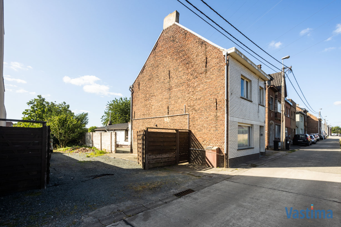 Immo Vastima - Grond Te koop Erembodegem - Bouwgrond nabij centrum Erembodegem met zuidgerichte tuin