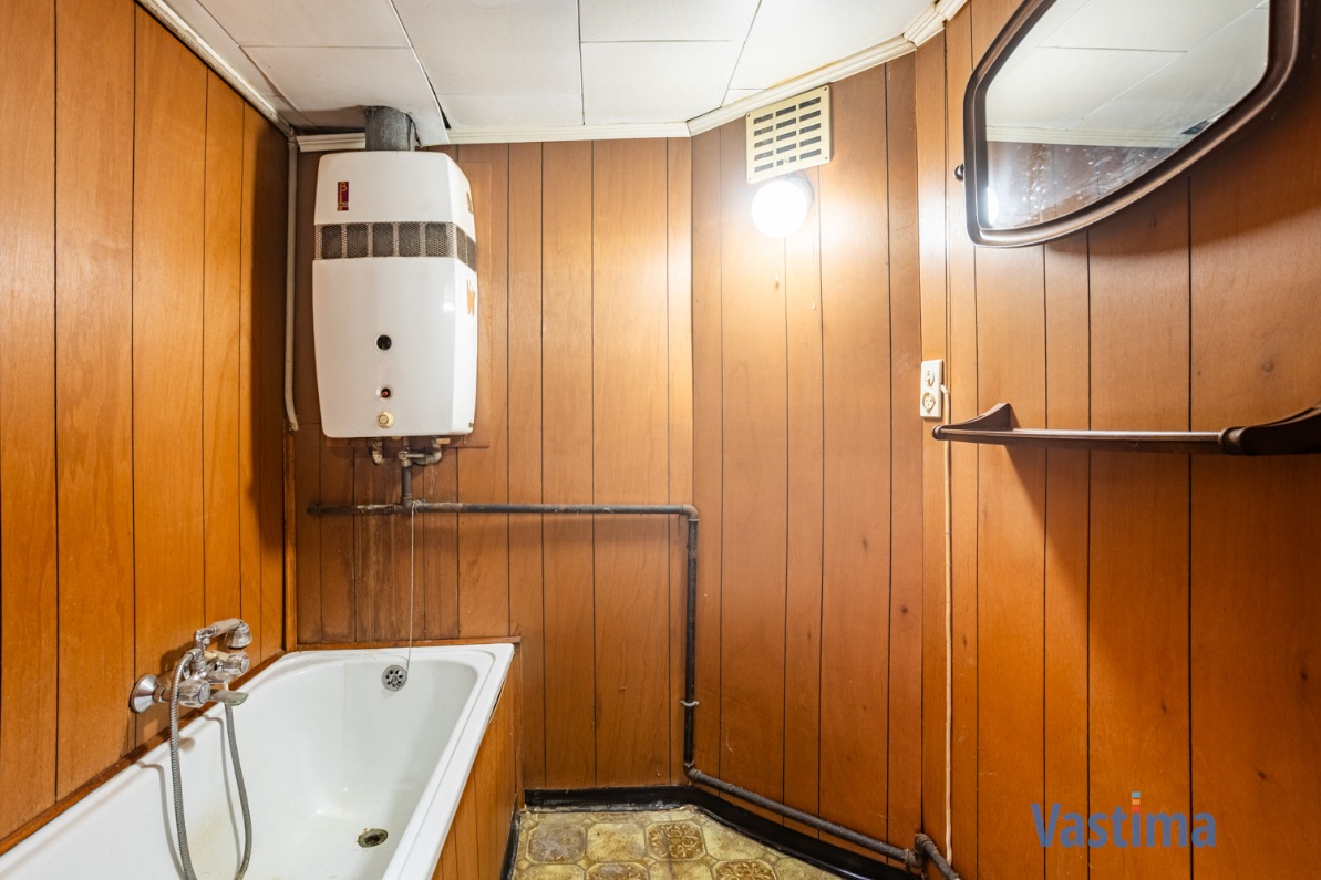 Immo Vastima - Huis Te koop Aalst - Renovatieproject met tuin nabij centrum Aalst