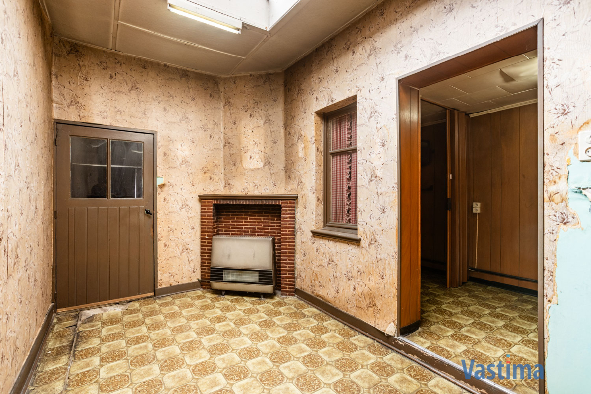 Immo Vastima - Huis Te koop Aalst - Renovatieproject met tuin nabij centrum Aalst