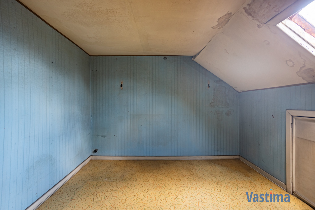 Immo Vastima - Huis Te koop Aalst - Renovatieproject met tuin nabij centrum Aalst