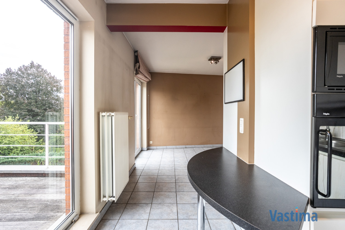 Immo Vastima - Appartement Te koop Aalst - Licht, ruimte en locatie – appartement met 2 slaapkamers, groot terras en garage