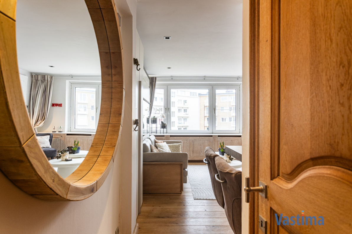 Immo Vastima - Appartement Te koop Knokke - Instapklare bemeubelde studio nabij het strand