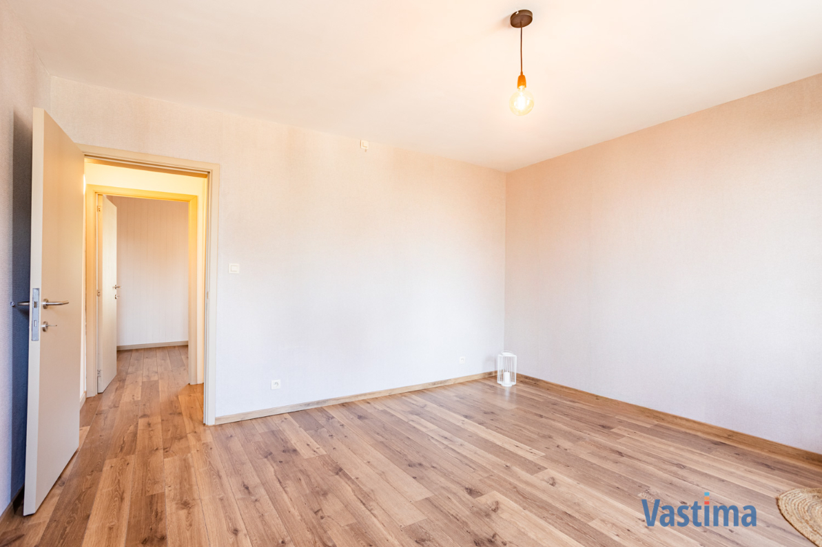 Immo Vastima - Huis Te koop Aalst - Instapklare gezins- of starterswoning met tuin, garage én topbereikbaarheid
