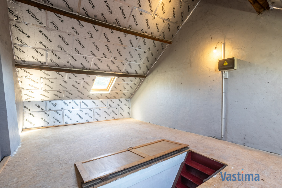 Immo Vastima - Huis Te koop Aalst - Instapklare gezins- of starterswoning met tuin, garage én topbereikbaarheid