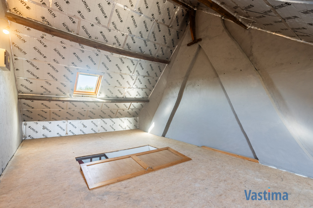 Immo Vastima - Huis Te koop Aalst - Instapklare gezins- of starterswoning met tuin, garage én topbereikbaarheid