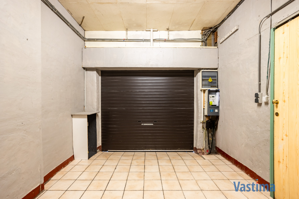 Immo Vastima - Huis Te koop Aalst - Instapklare gezins- of starterswoning met tuin, garage én topbereikbaarheid