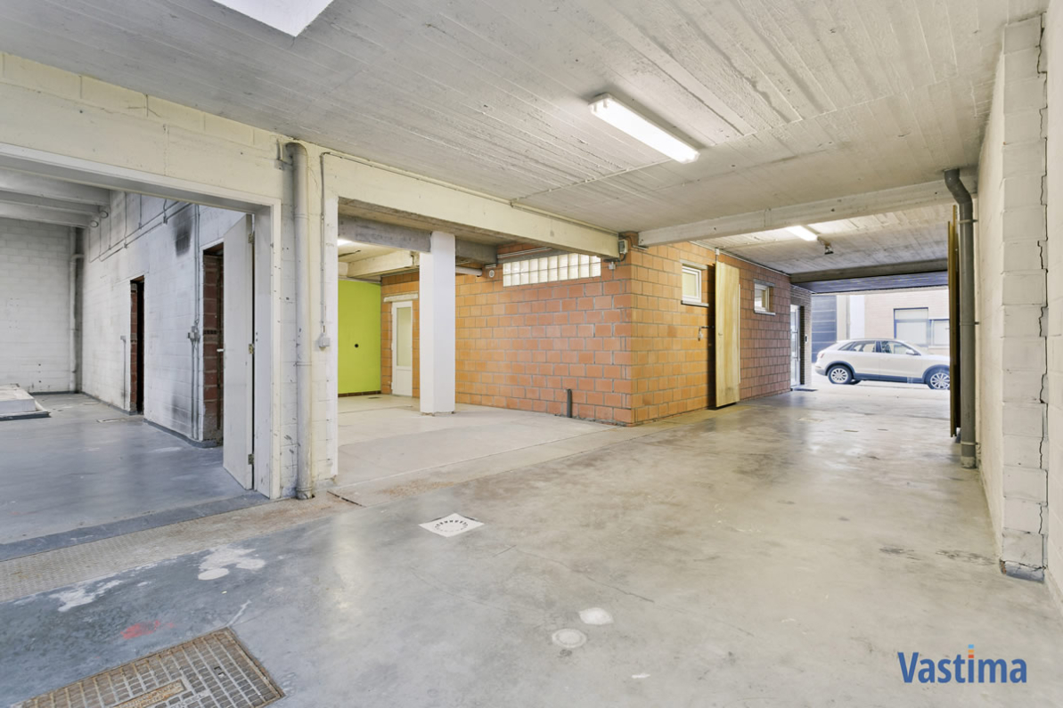 Immo Vastima - Garage Te huur Aalst - Afgesloten stockageruimte centrum Aalst