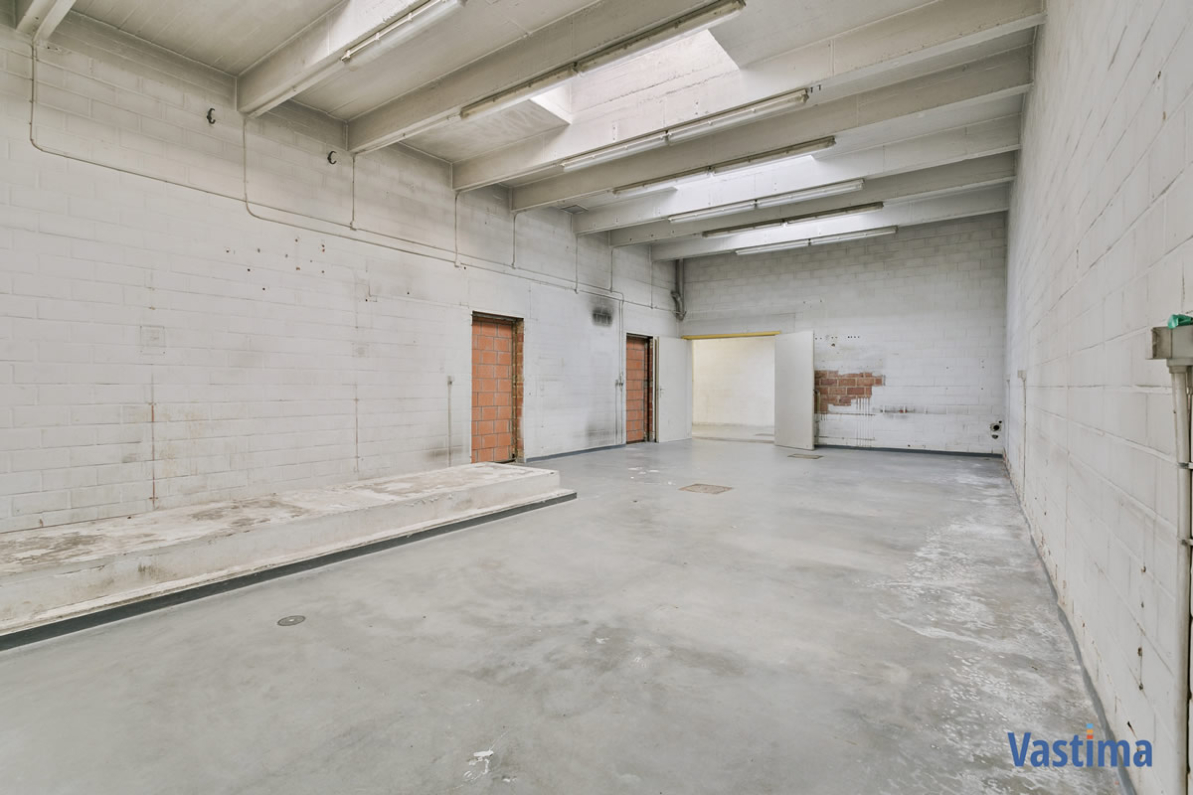 Immo Vastima - Garage Te huur Aalst - Afgesloten stockageruimte centrum Aalst