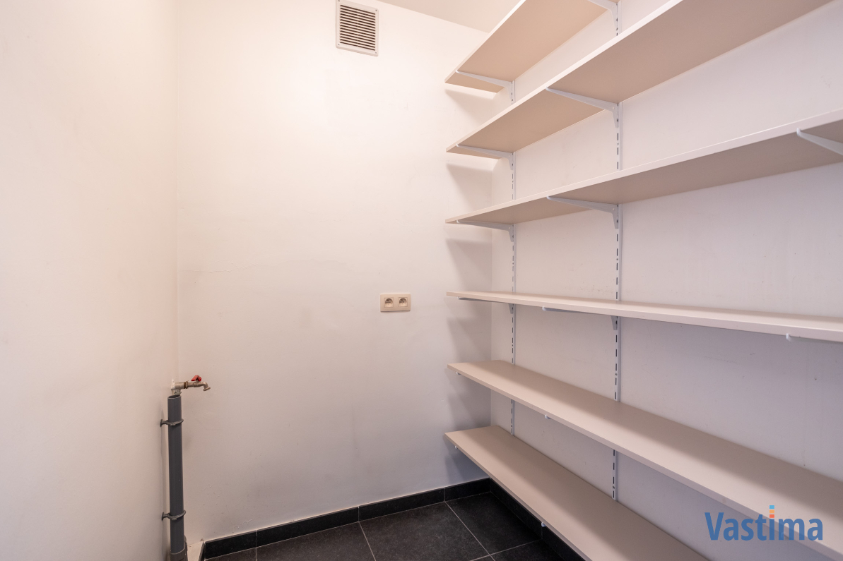 Immo Vastima - Appartement Te huur Aalst - Lichtrijk leefappartement met 2 slaapkamers en terras