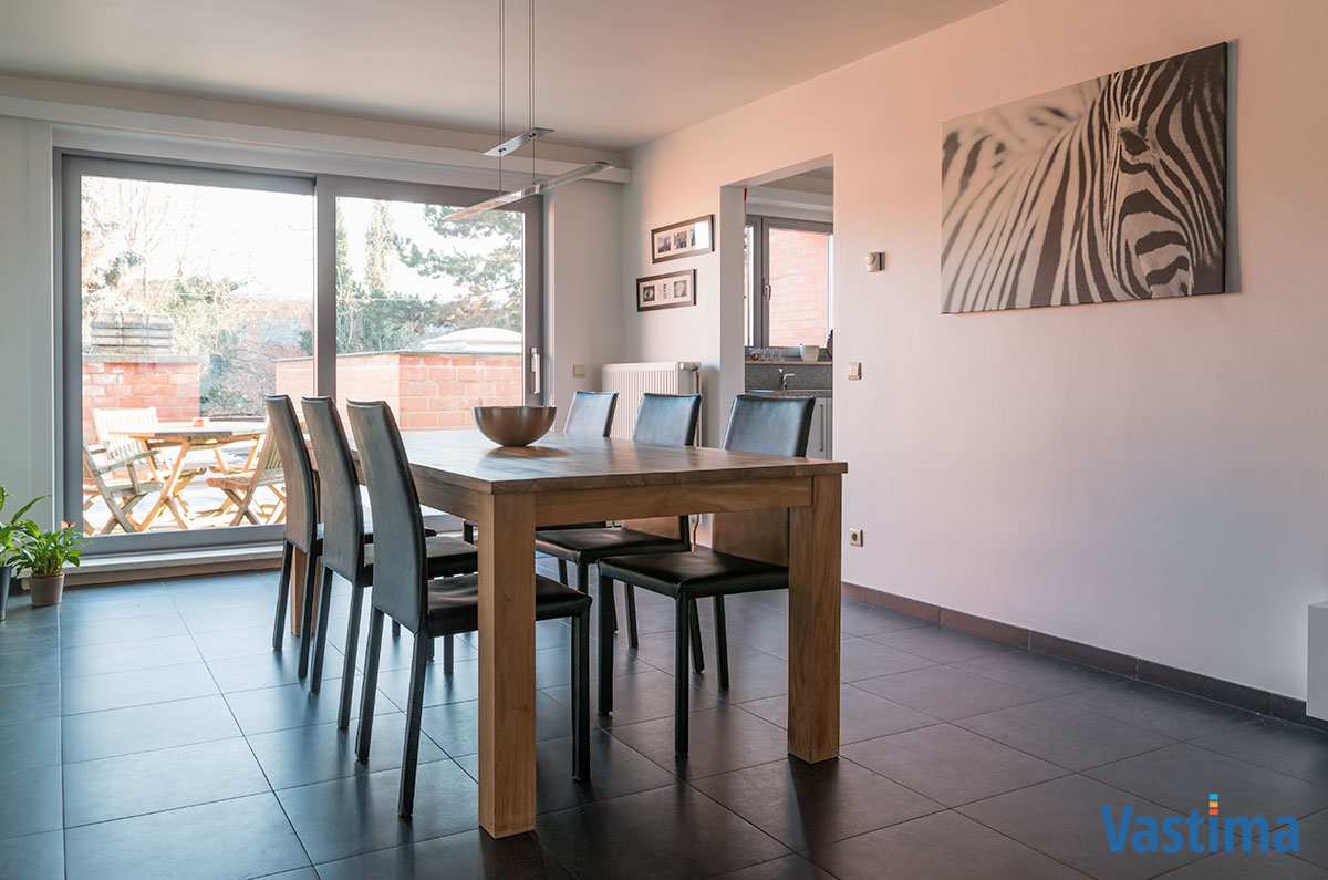 Immo Vastima - Appartement Te huur Aalst - Lichtrijk leefappartement met 2 slaapkamers en terras